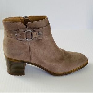 NWT Life Stride Miranda Ankle Boot, 10W